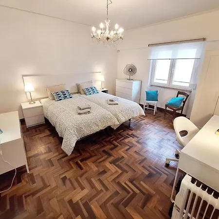 Apartment Luminous Lisbon